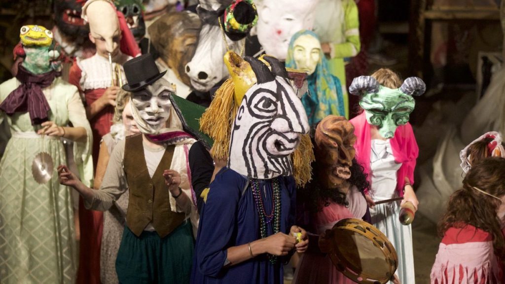 Bread and Puppet Still Shines 